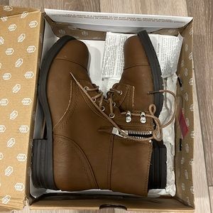 Call it Spring Mazzone Brown Boots